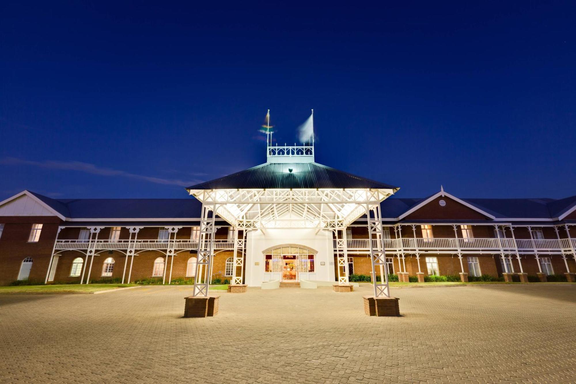 Protea Hotel By Marriott Kimberley Exterior photo
